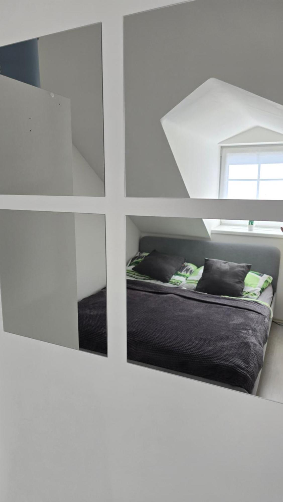 Apartman - Cafe Princ Pod Hradem Wifi, Klima Sternberk Exterior photo